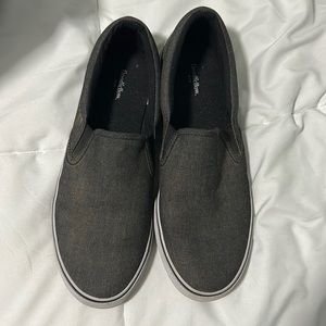 No lace shoes
